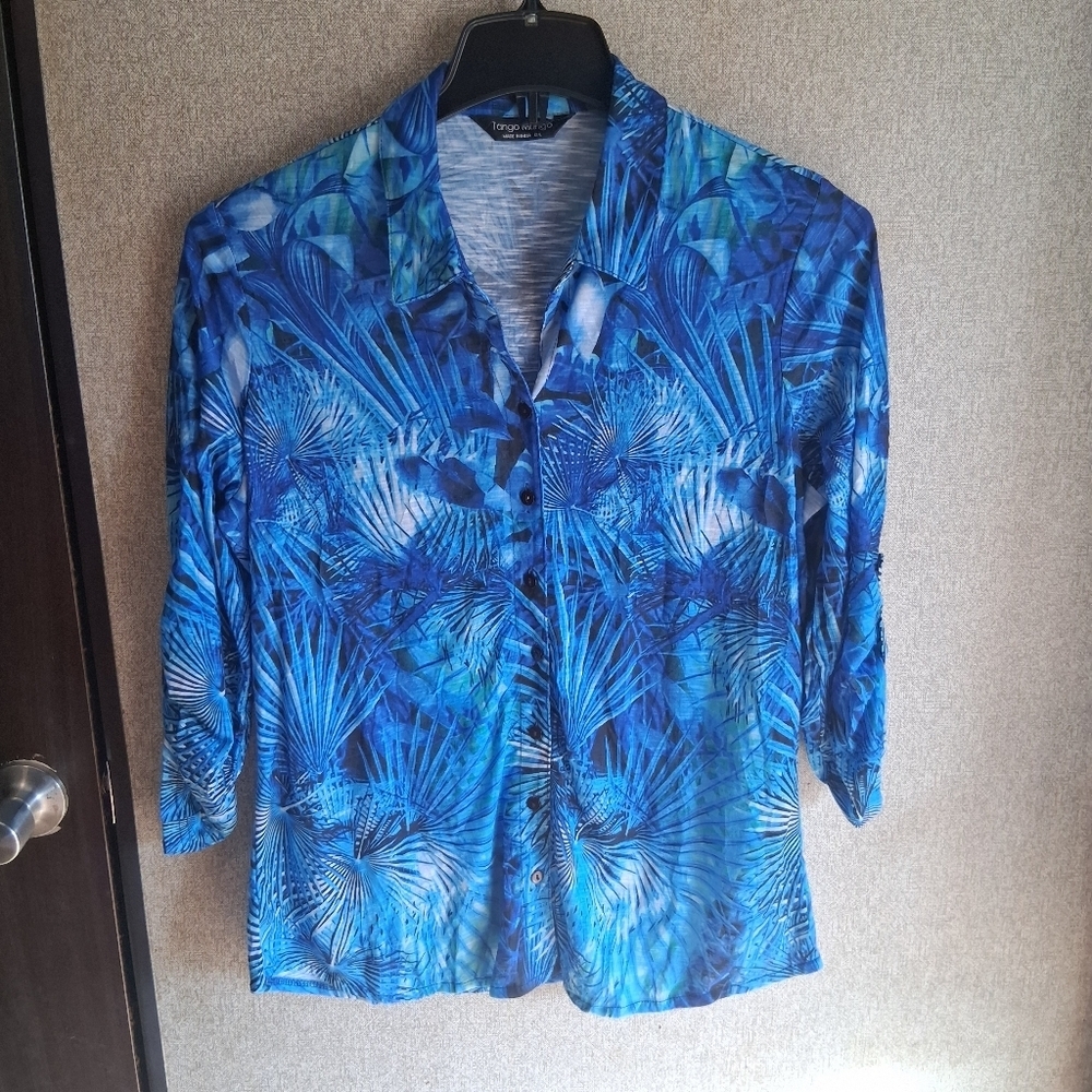Blue Vacation Resort Tropical Button Up 3/4 Sleeves Large Tango Mango (6) Casual